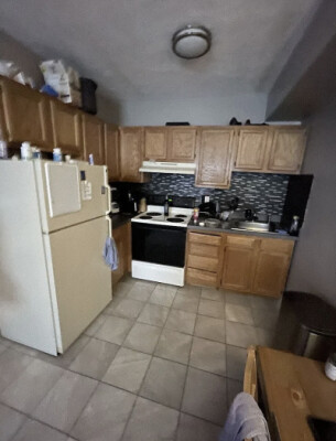 1 bed, 1 bath apartment for rent at 175 Adams St Unit 13, Nonantum — photo 3 of 11