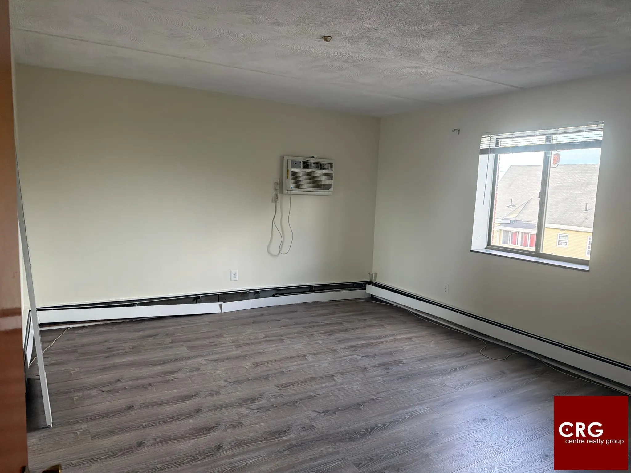 2 bed, 1 bath apartment for rent at 175 Adams St Unit 40, Nonantum — photo 5 of 11