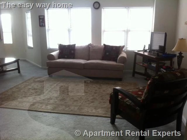 2 bed, 2 bath apartment for rent at 175 Beacon St Unit 314, Ward Two — photo 3 of 11