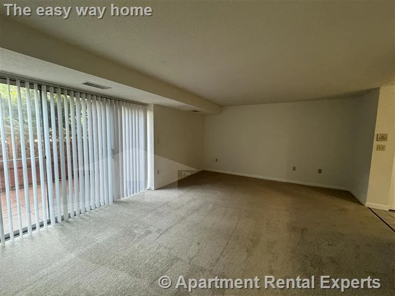 2 bed, 2 bath apartment for rent at 175 Beacon St Unit G03, Ward Two — photo 3 of 8