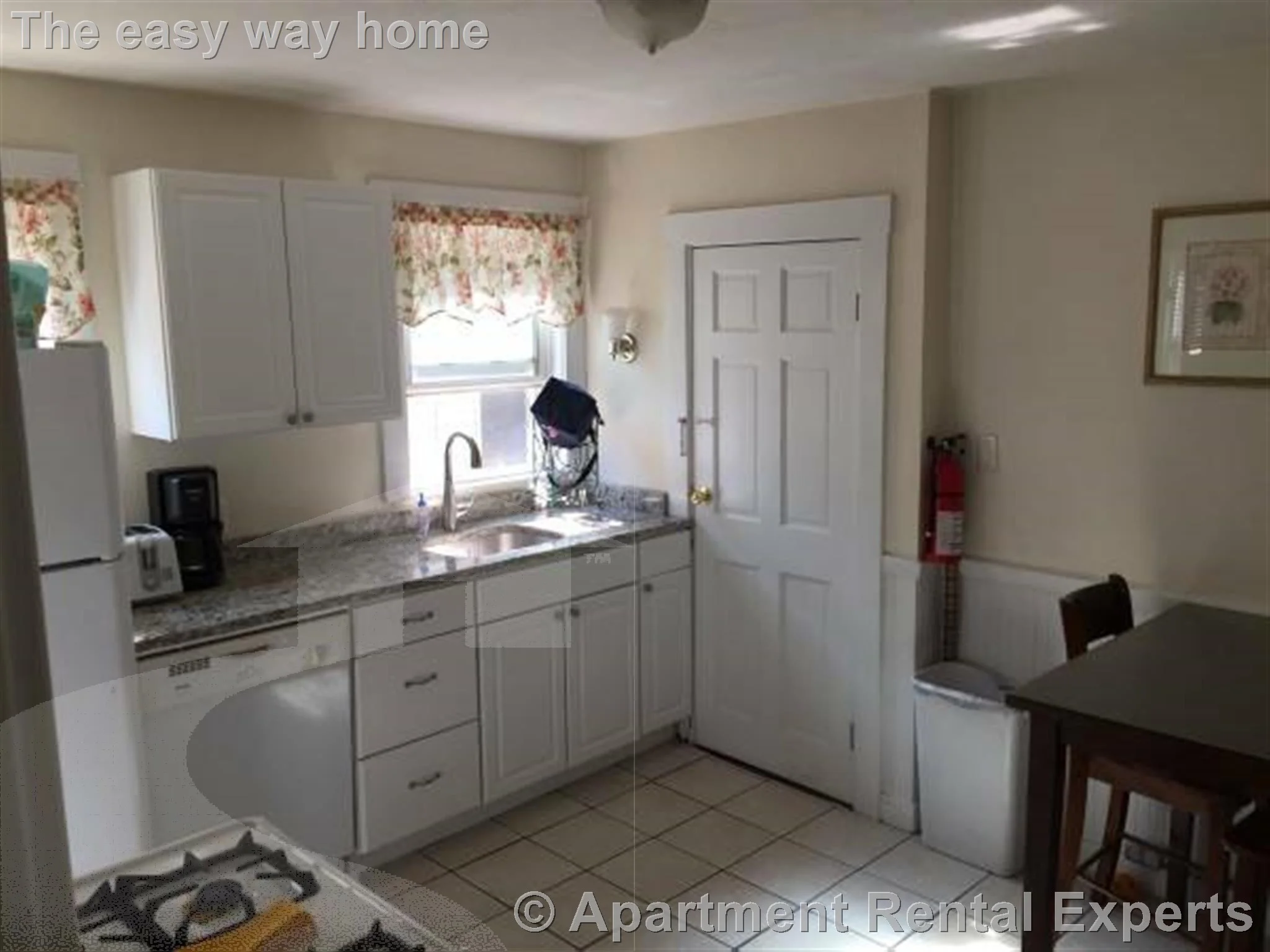 3 bed, 2 bath apartment for rent at 175 Boston Ave Unit 2, West Medford — photo 3 of 10