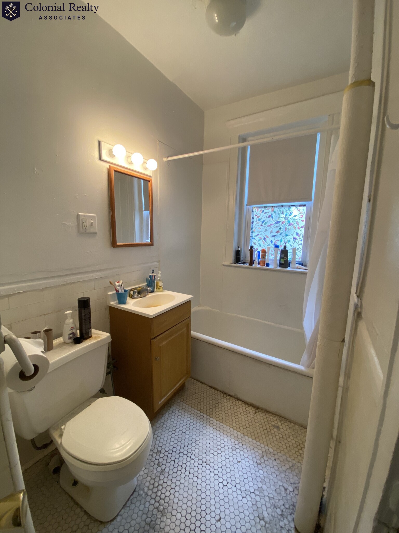 2 bed, 1 bath apartment for rent at 175 Brainerd Rd Unit 19, Allston — photo 2 of 7