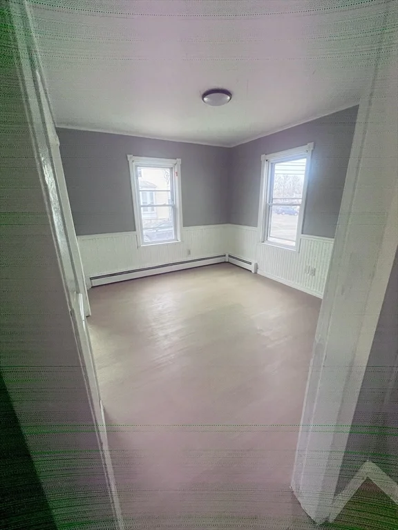 4 bed, 1 bath apartment for rent at 175 Child St Unit Left, Warren — photo 9 of 13
