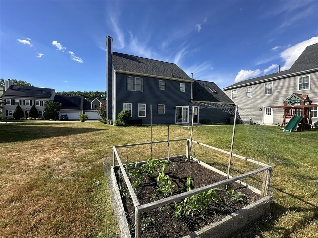 3 bed, 2 bath apartment for rent at 175 Clear Pond Dr Unit 175, Walpole — photo 34 of 35