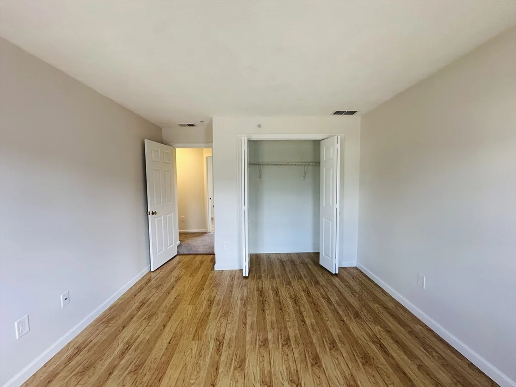 3 bed, 2 bath apartment for rent at 175 Clear Pond Dr Unit 175, Walpole — photo 33 of 35