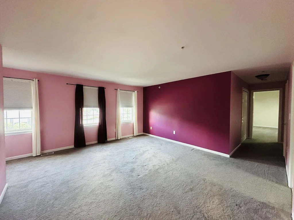3 bed, 2 bath apartment for rent at 175 Clear Pond Dr Unit 175, Walpole — photo 17 of 35