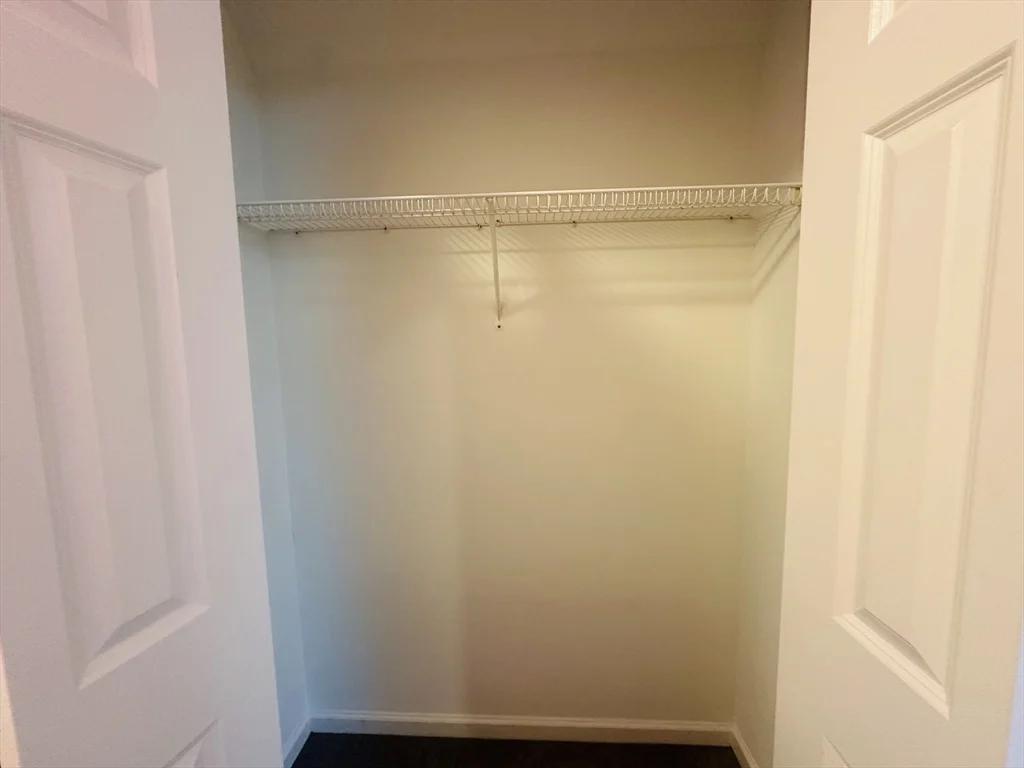 3 bed, 2 bath apartment for rent at 175 Clear Pond Dr Unit 175, Walpole — photo 22 of 35