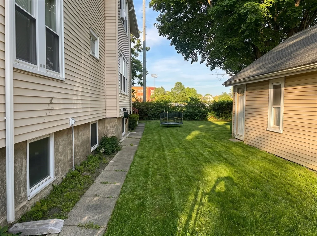 3 bed, 1 bath apartment for rent at 175 Coleman St Unit 2, Malden — photo 7 of 7