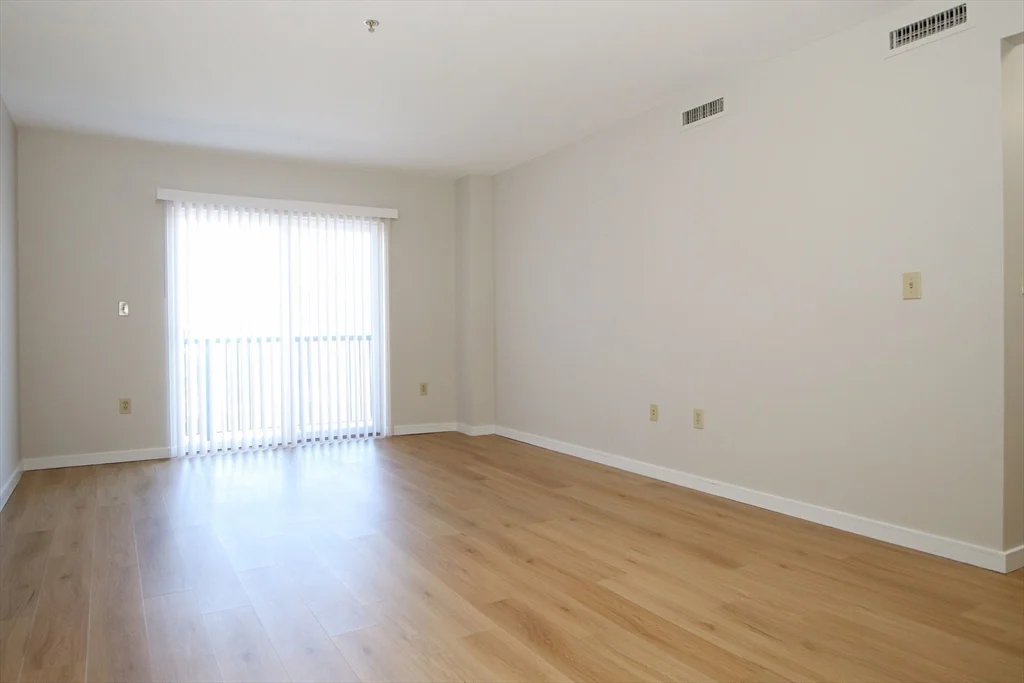 2 bed, 2 bath apartment for rent at 175 Cottage St Unit 501, Chelsea — photo 6 of 28