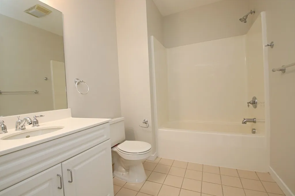 2 bed, 2 bath apartment for rent at 175 Cottage St Unit 702, Chelsea — photo 23 of 32