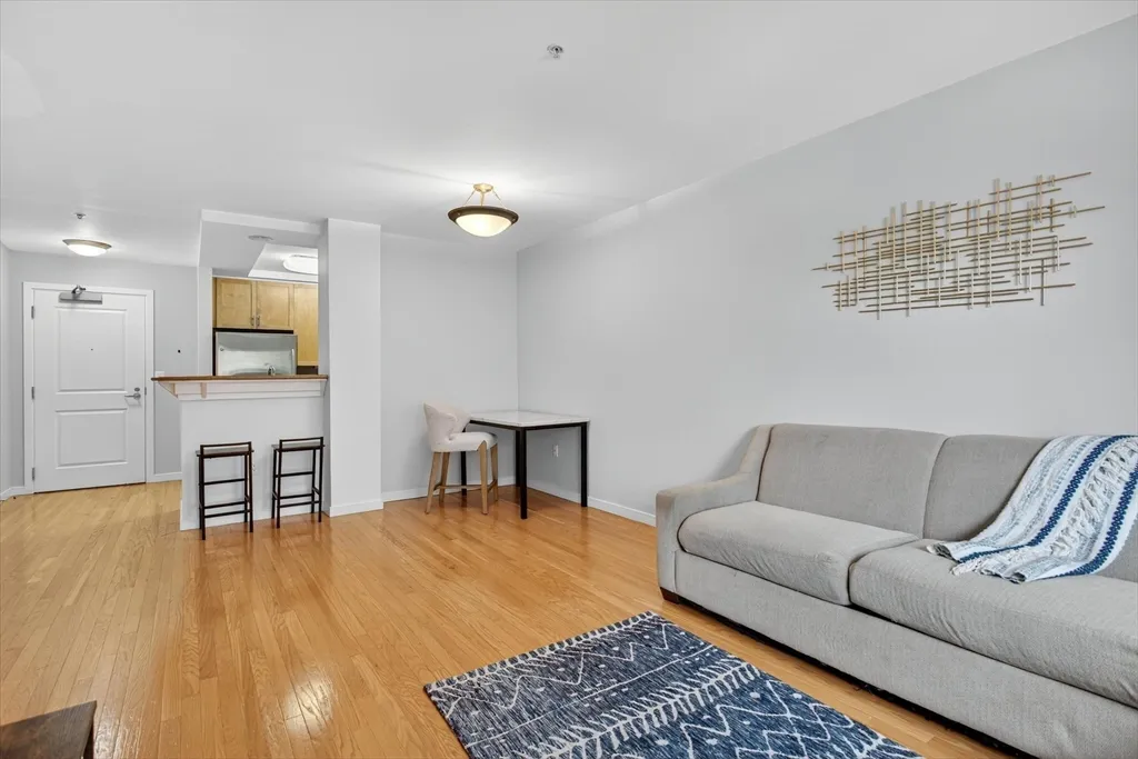 1 bed, 1 bath apartment for rent at 175 Cottage Unit 312, Chelsea — photo 6 of 15
