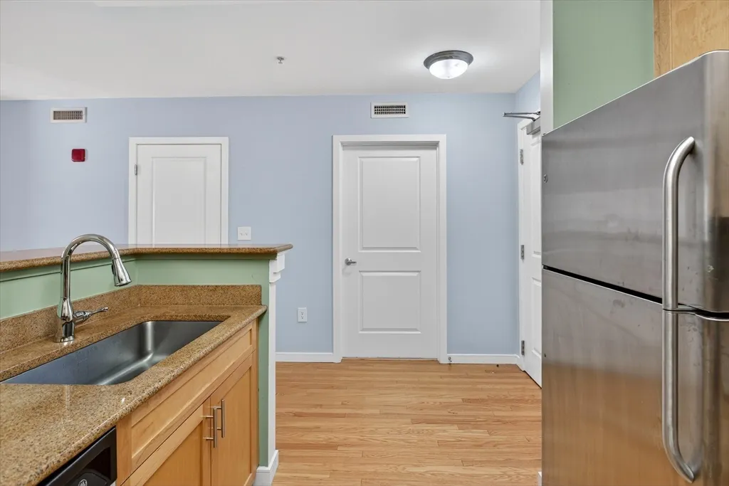 1 bed, 1 bath apartment for rent at 175 Cottage Unit 312, Chelsea — photo 10 of 15