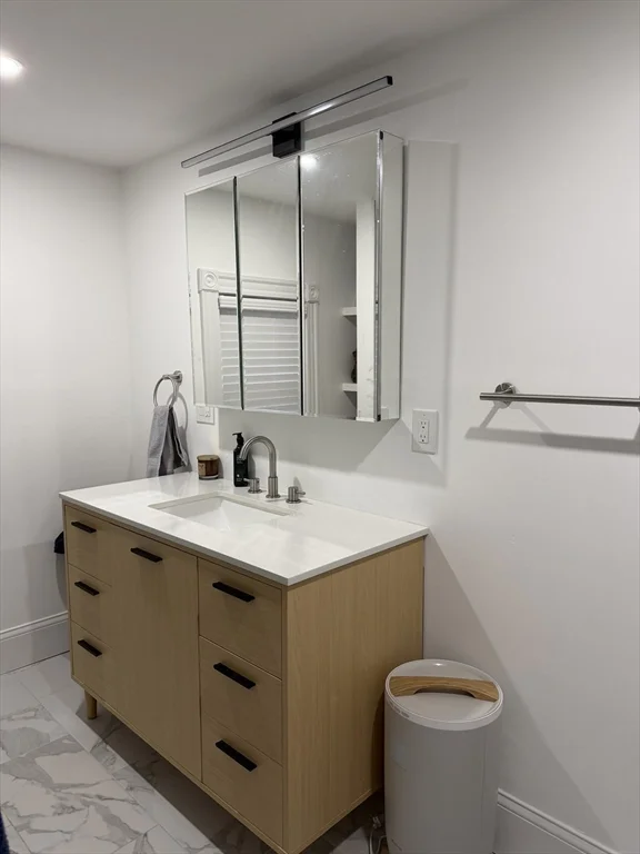 4 bed, 2 bath apartment for rent at 175 Everett Unit 1, Allston — photo 9 of 25