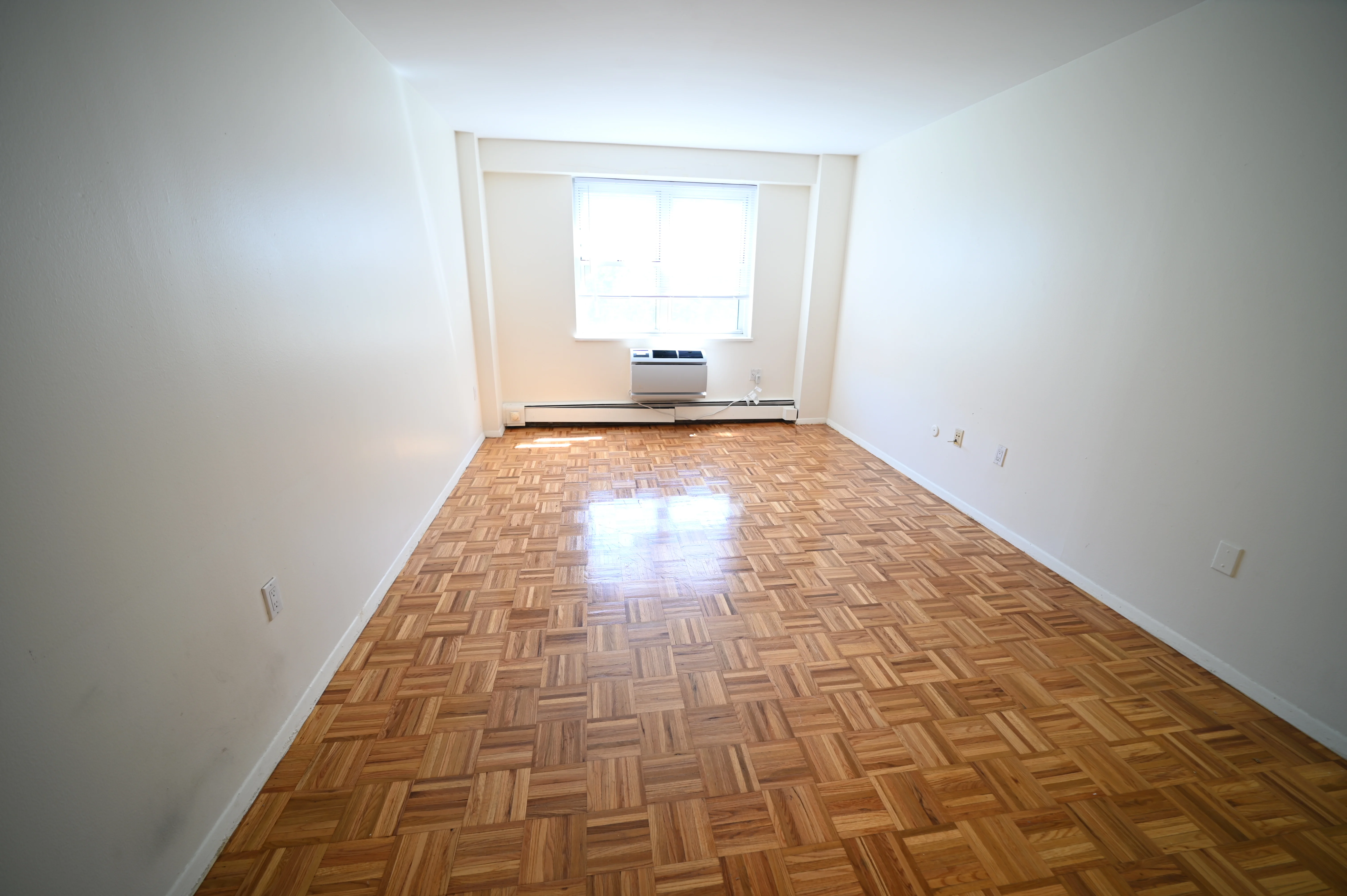 2 bed, 1.5 bath apartment for rent at 175 Freeman St Unit 402, Coolidge Corner — photo 1 of 7