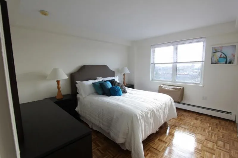 3 bed, 1.5 bath apartment for rent at 175 Freeman St Unit 819, North Brookline — photo 3 of 8