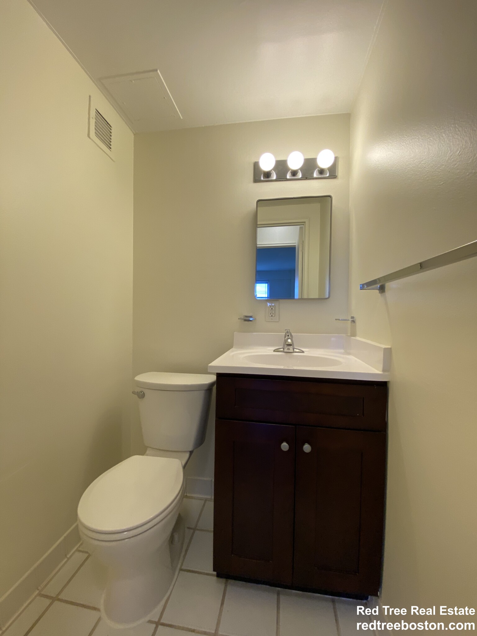 2 bed, 1.5 bath apartment for rent at 175 Freeman St Unit 921, North Brookline — photo 18 of 26