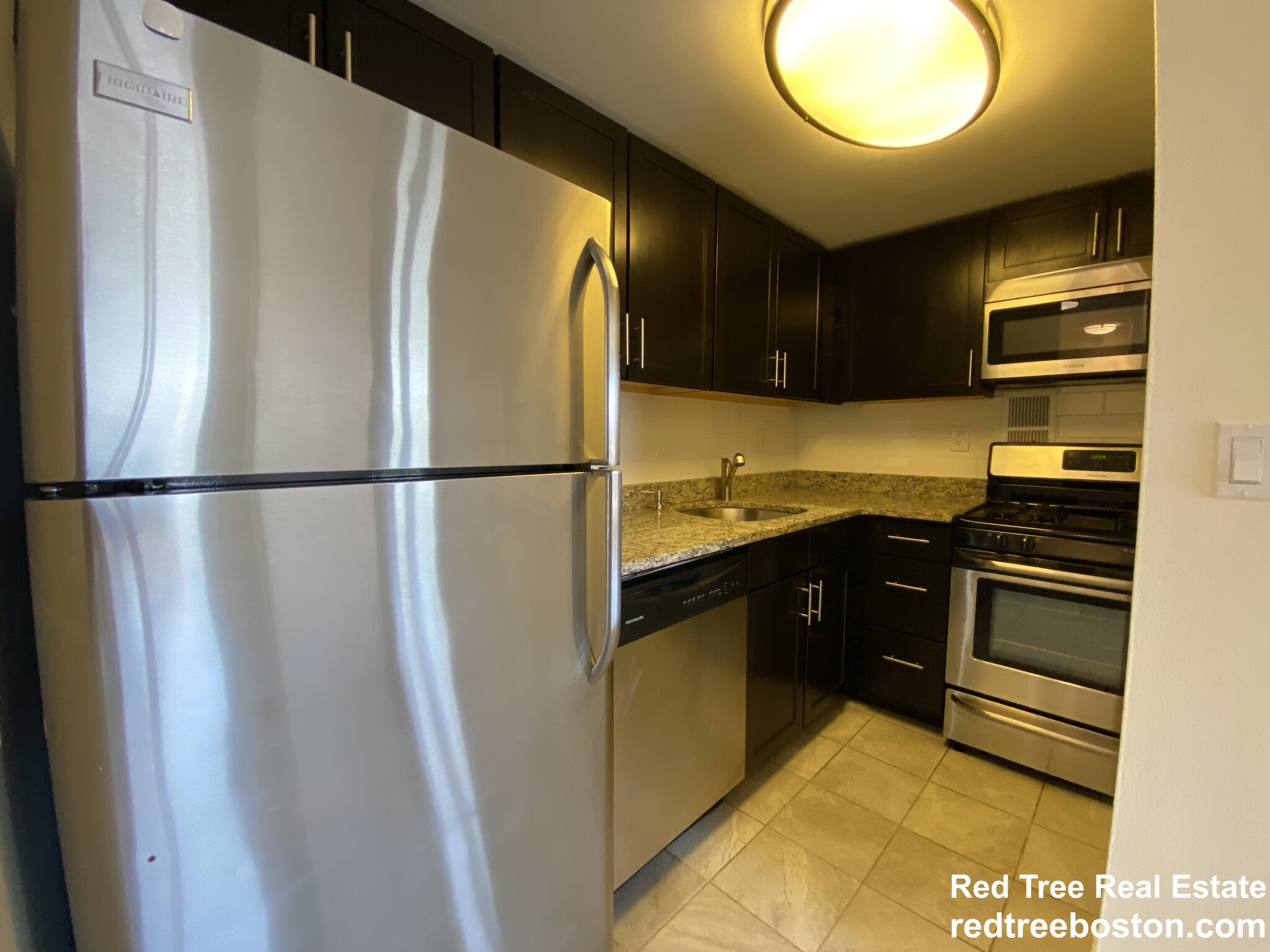 2 bed, 1.5 bath apartment for rent at 175 Freeman St Unit 921, North Brookline — photo 11 of 26
