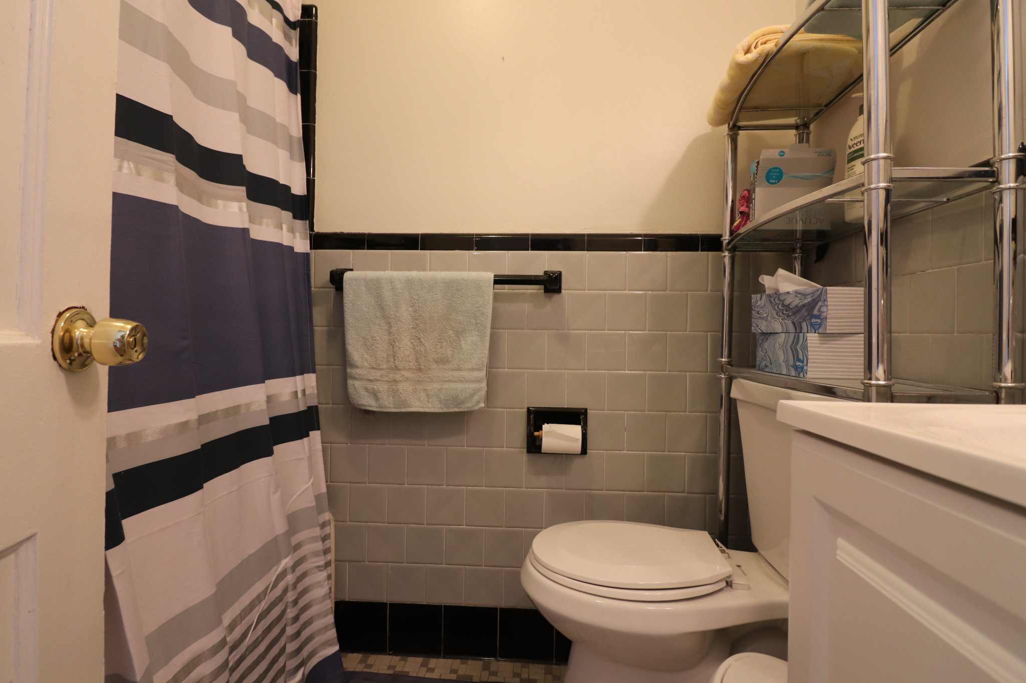 3 bed, 2 bath apartment for rent at 175 Harvard St Unit 1, Coolidge Corner — photo 18 of 18