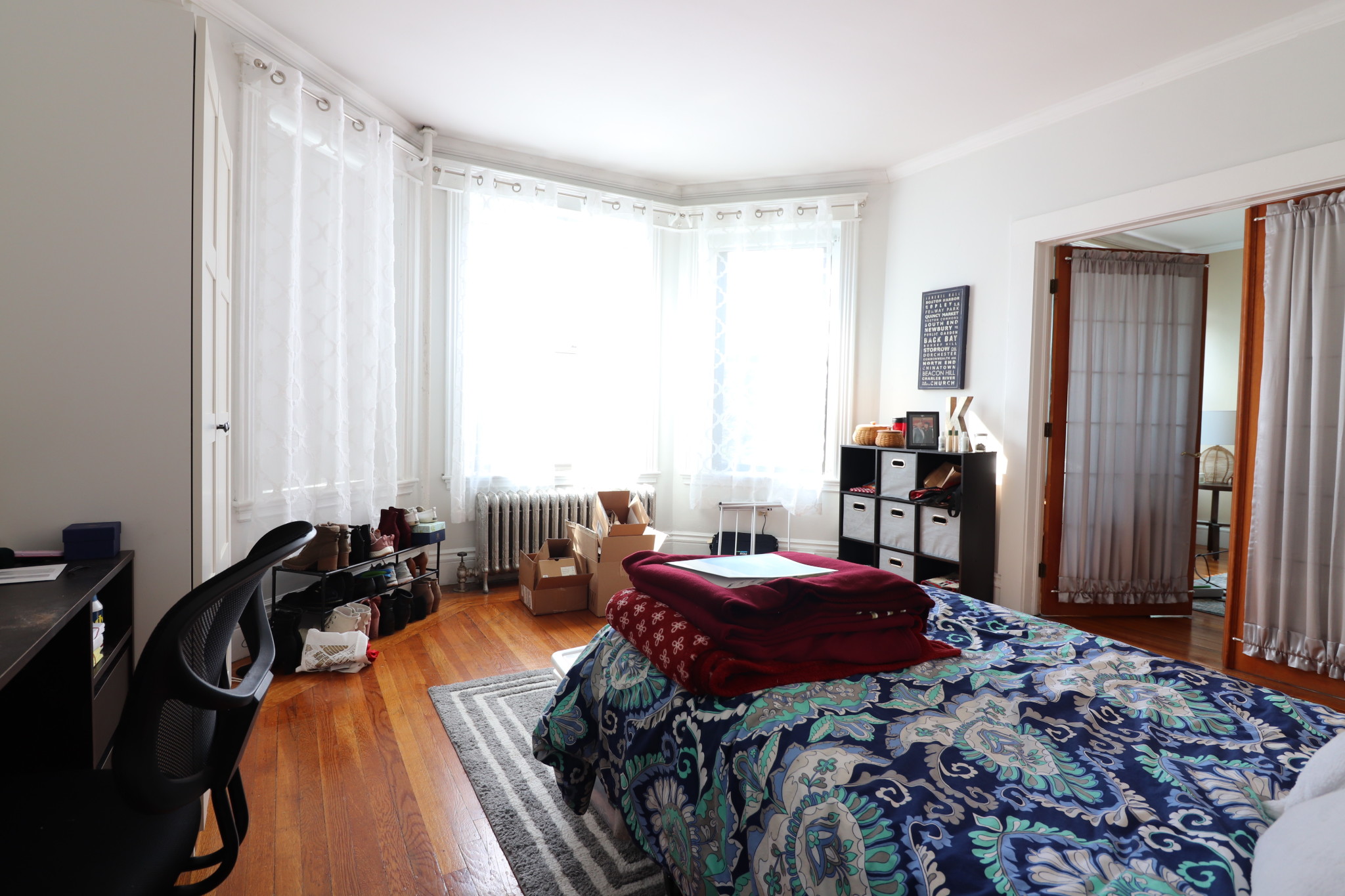 3 bed, 2 bath apartment for rent at 175 Harvard St Unit 1, Coolidge Corner — photo 5 of 18