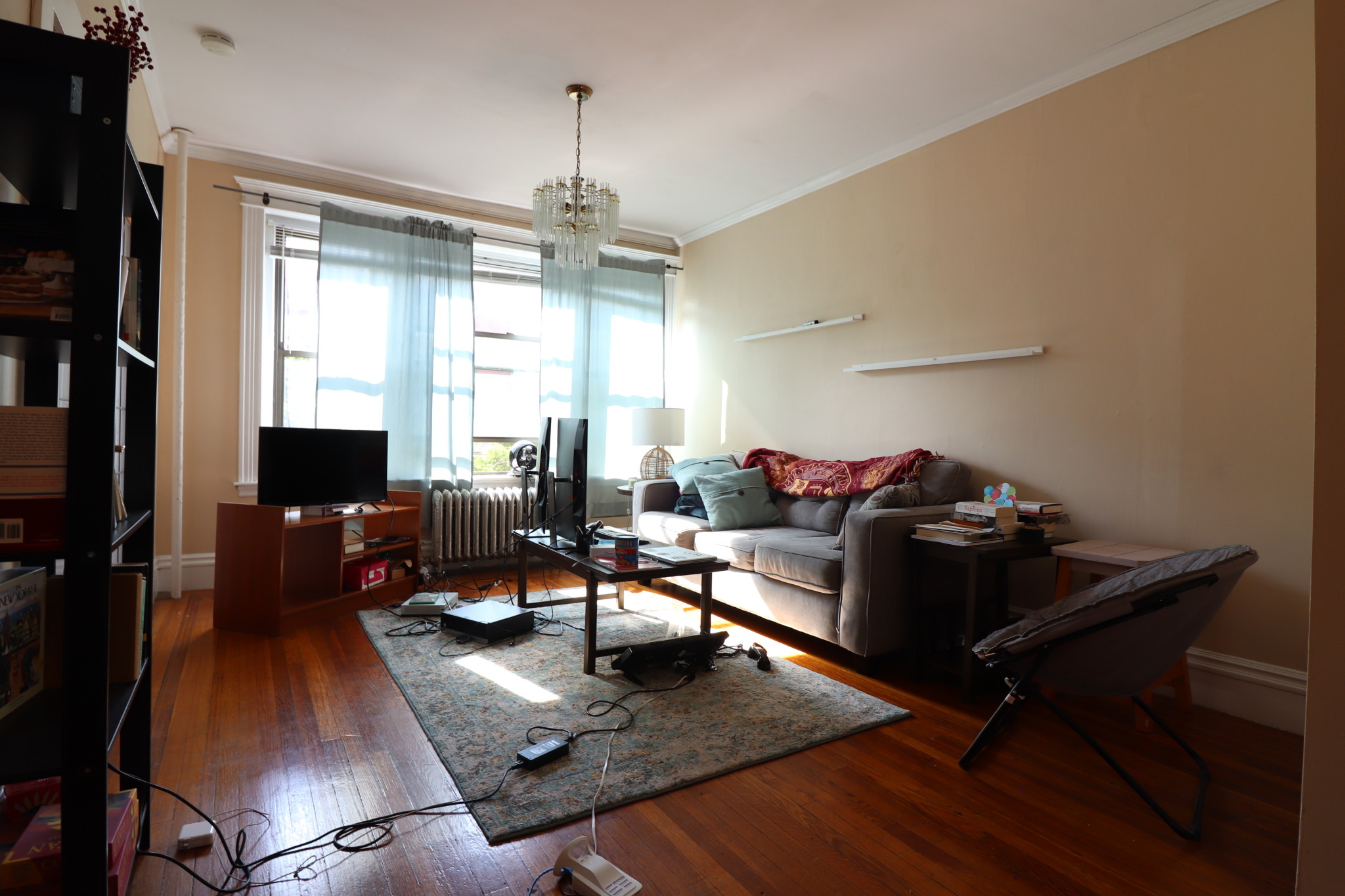 3 bed, 2 bath apartment for rent at 175 Harvard St Unit 1, Coolidge Corner — photo 15 of 18