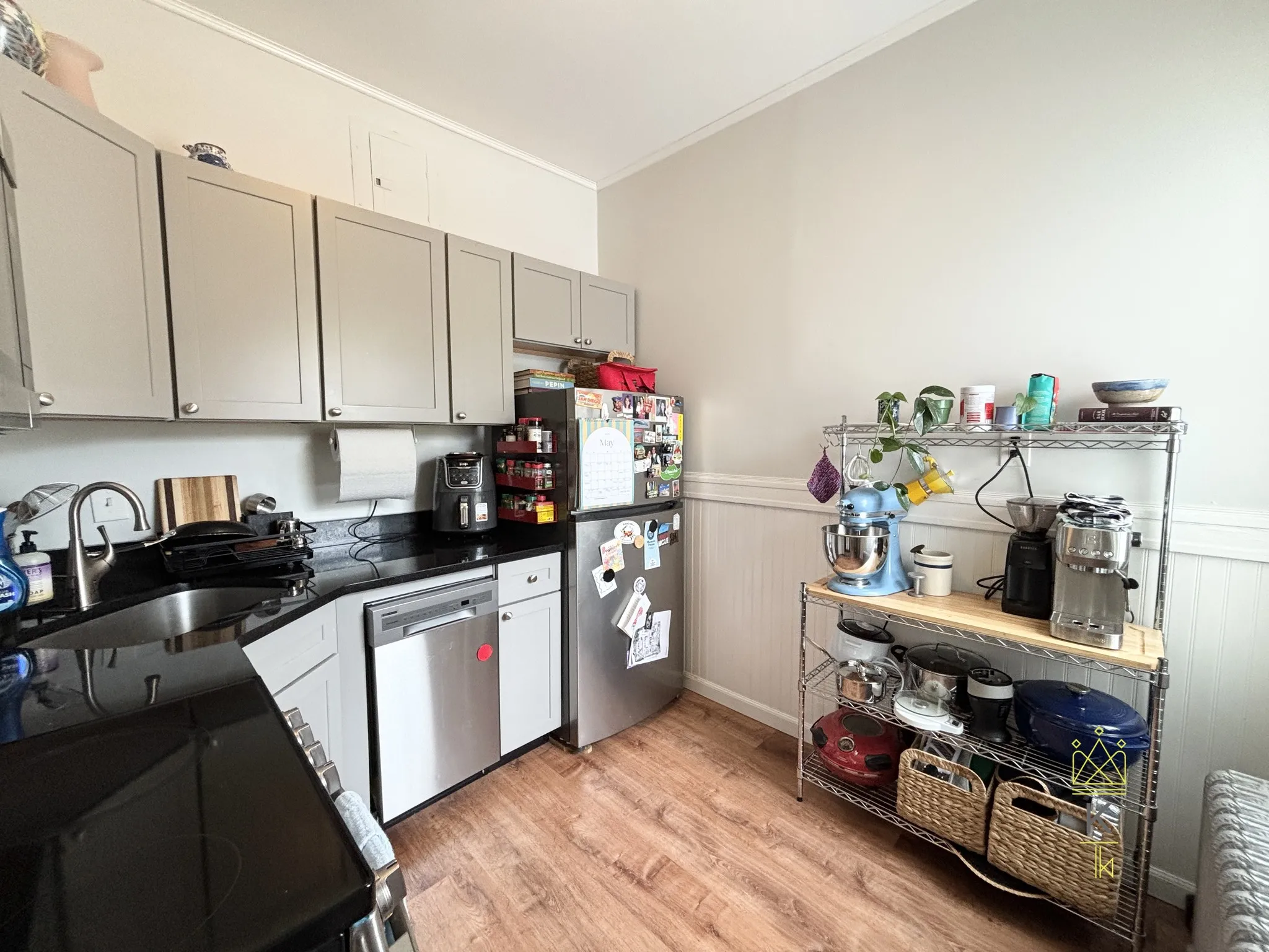 2 bed, 1 bath apartment for rent at 175 Harvard St Unit 3, Coolidge Corner — photo 4 of 10