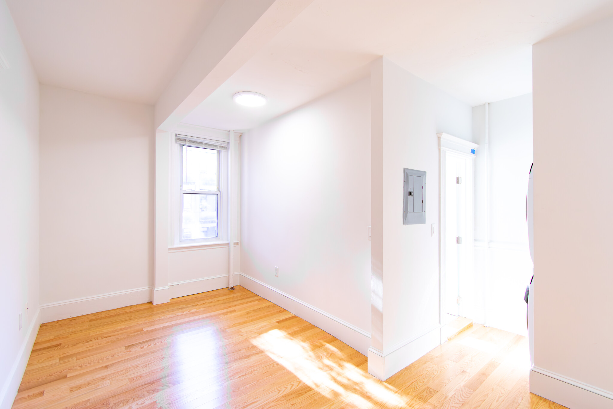 2 bed, 1 bath apartment for rent at 175 Hemenway St Unit 15, Fenway — photo 8 of 9