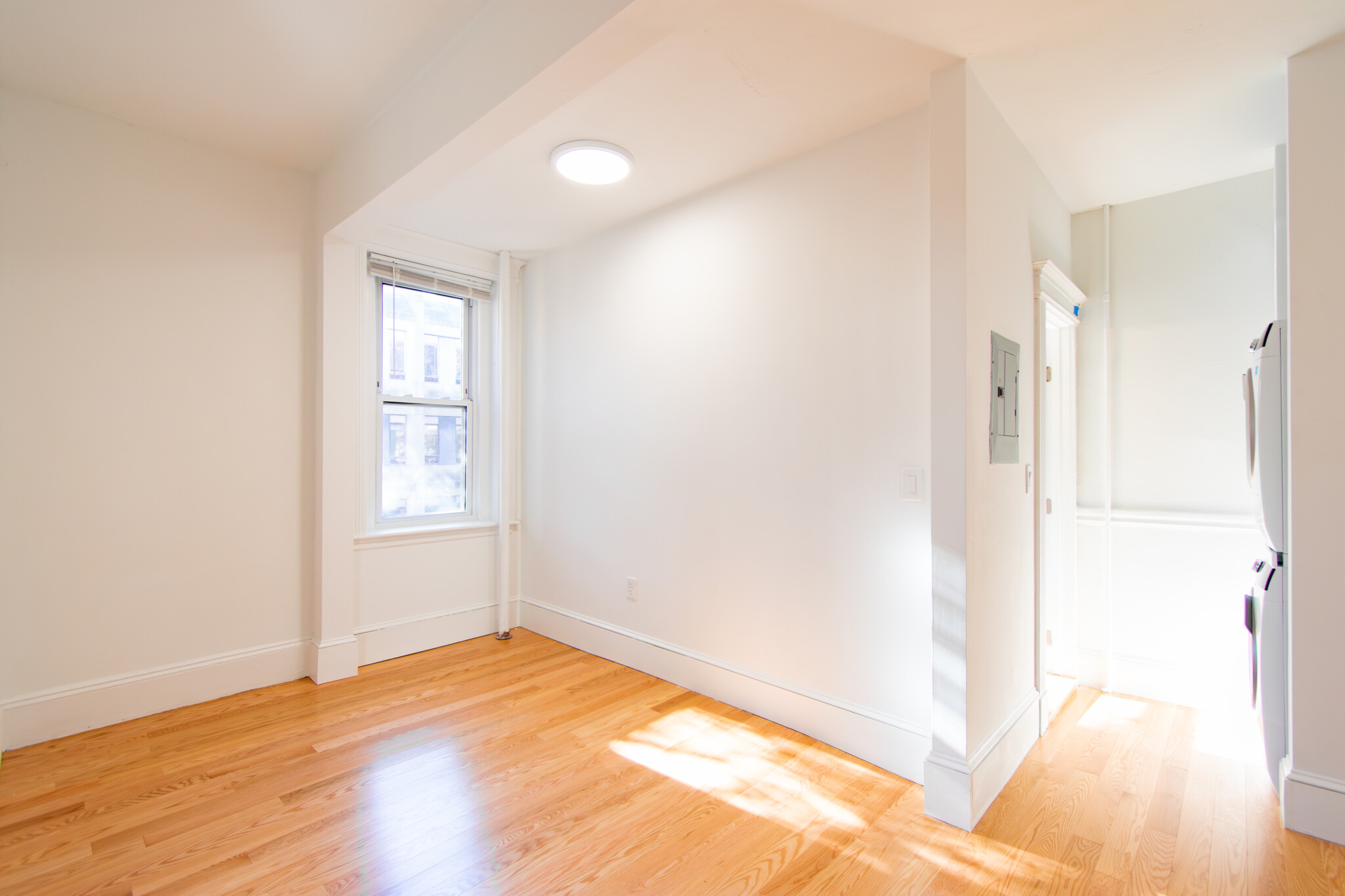 2 bed, 1 bath apartment for rent at 175 Hemenway St Unit 15, Fenway — photo 5 of 9