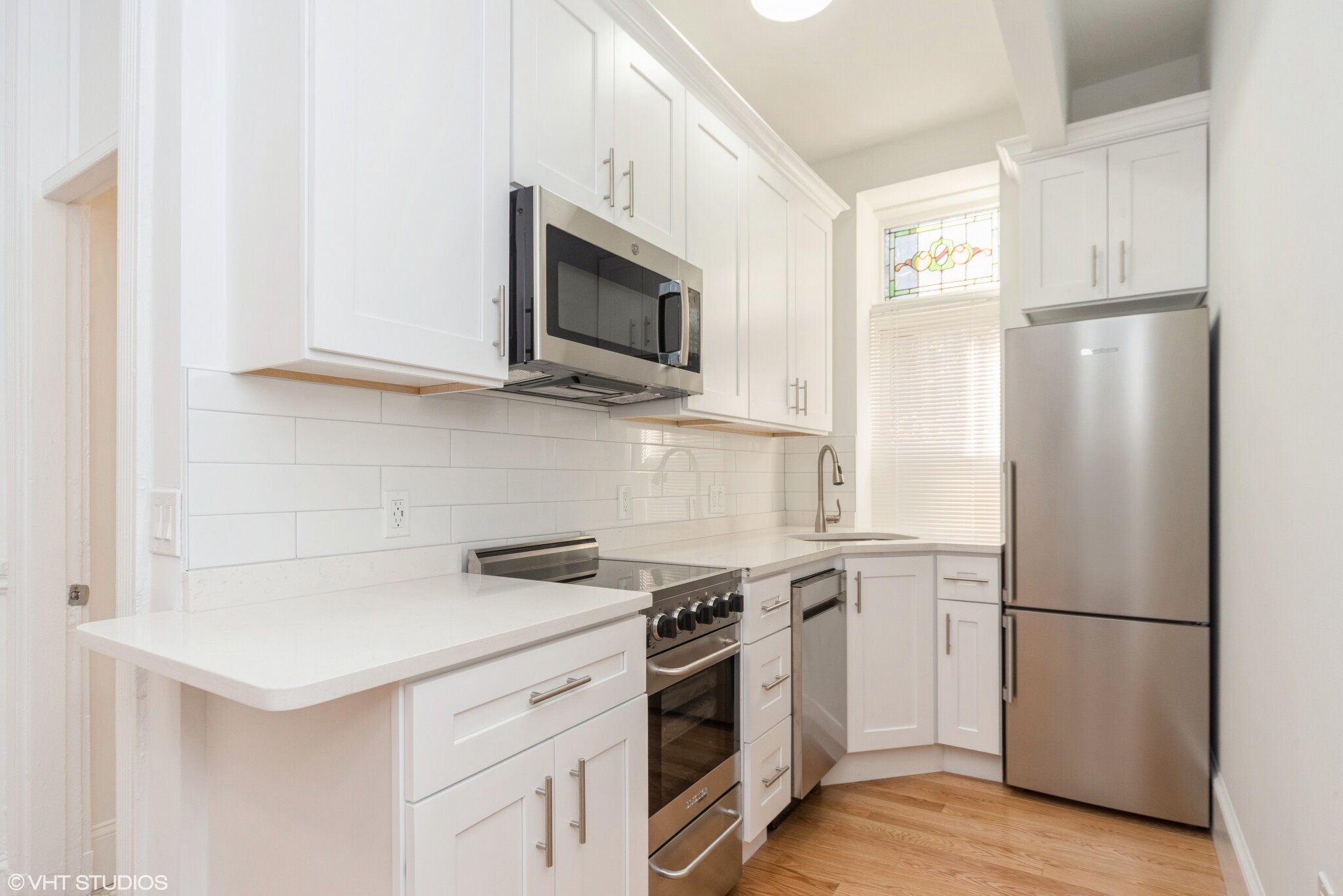 2 bed, 1 bath apartment for rent at 175 Hemenway St Unit 4, Fenway — photo 2 of 11