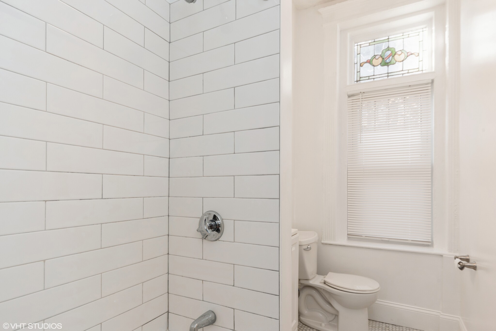 2 bed, 1 bath apartment for rent at 175 Hemenway St Unit 4, Fenway — photo 10 of 11