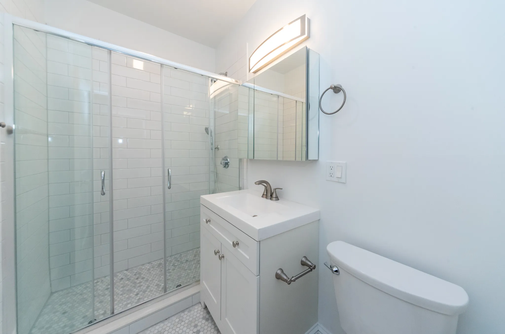 3 bed, 1 bath apartment for rent at 175 Hemenway St Unit 6, Fenway — photo 16 of 17