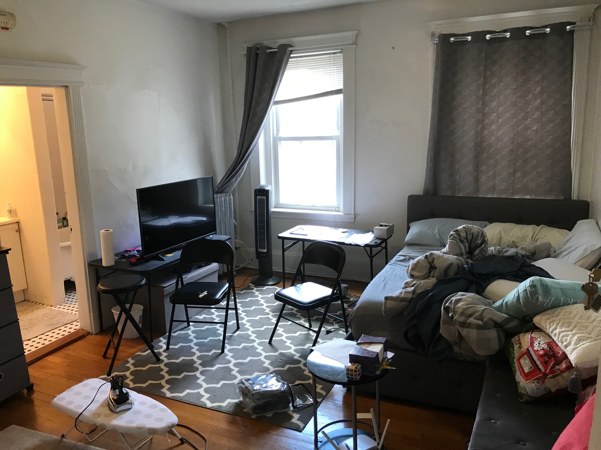 Studio bed, 1 bath apartment for rent at 175 Hemenway St Unit 8, Fenway — photo 3 of 9