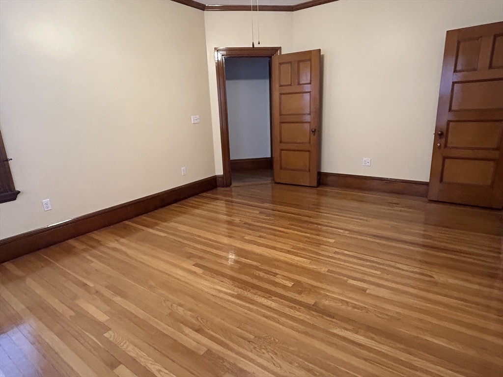 3 bed, 2 bath apartment for rent at 175 Maple St Unit 0, Malden — photo 11 of 17