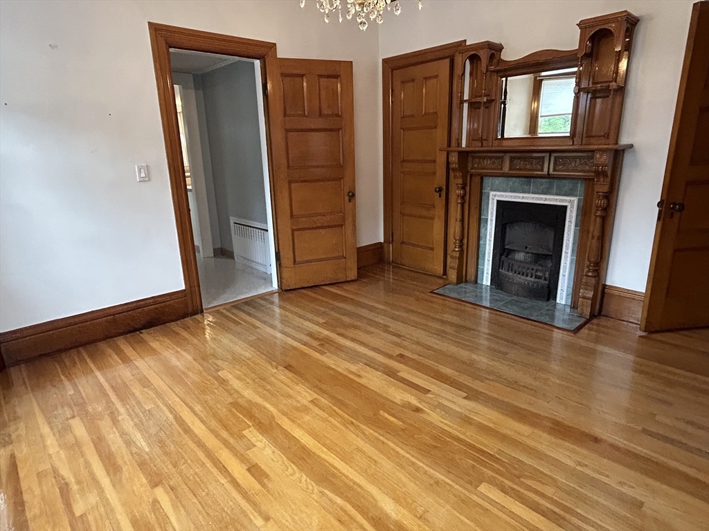 3 bed, 2 bath apartment for rent at 175 Maple St Unit 0, Malden — photo 5 of 17