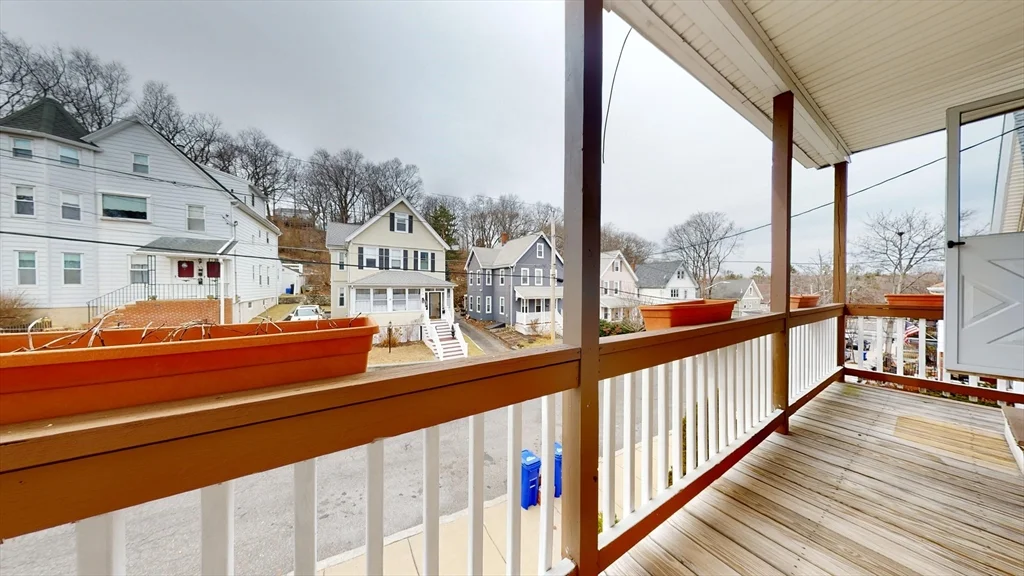 3 bed, 1 bath apartment for rent at 175 Mount Vernon Unit 2, Malden — photo 13 of 17