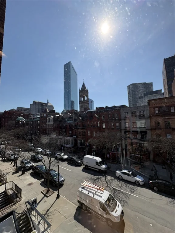 2 bed, 1 bath apartment for rent at 175 Newbury St Unit 300, Back Bay — photo 16 of 17