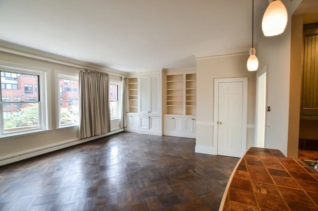 1 bed, 1 bath apartment for rent at 175 Newbury St Unit 4, Back Bay — photo 2 of 10