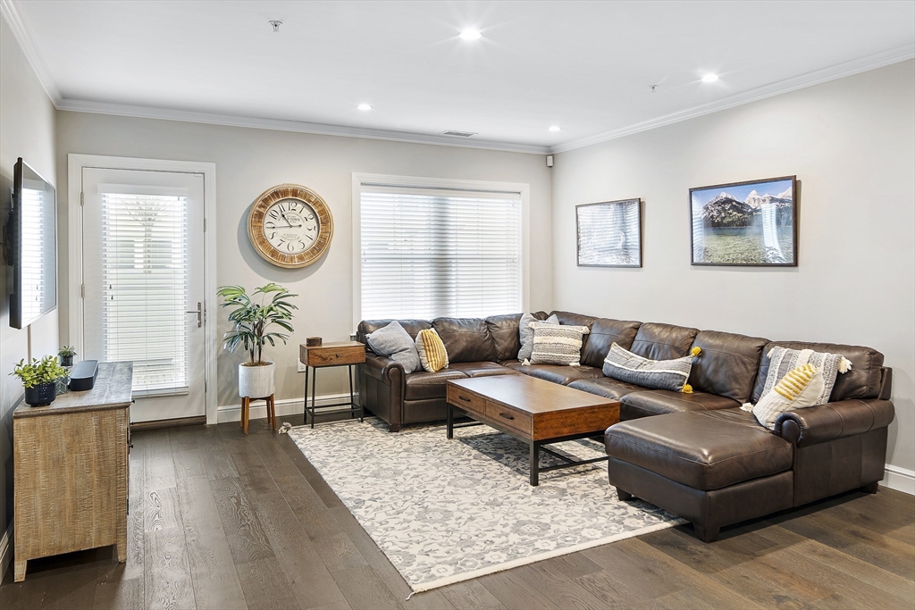1 bed, 1 bath apartment for rent at 175 North Ave Unit 204, Wakefield — photo 5 of 36