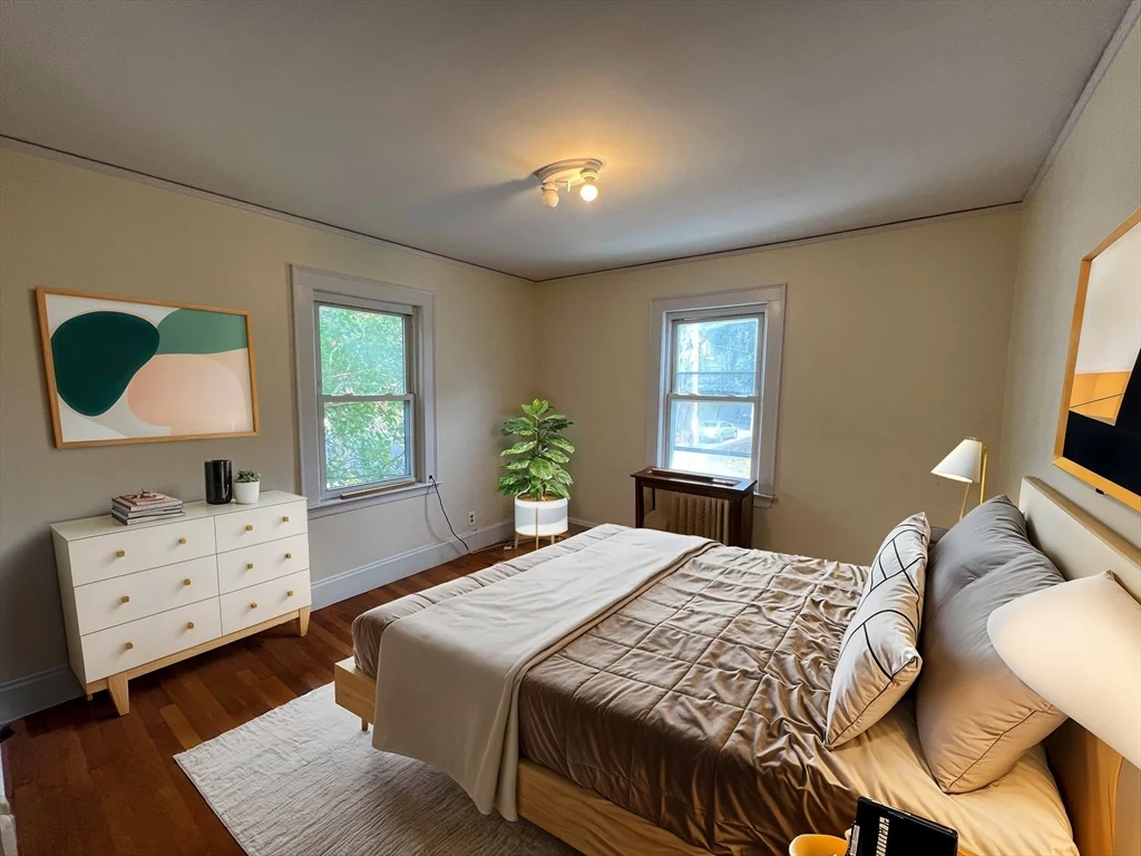 2 bed, 1 bath apartment for rent at 175 Putnam Unit 1L, Quincy — photo 4 of 11