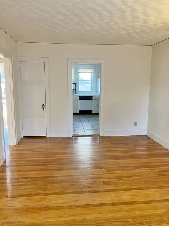2 bed, 1 bath apartment for rent at 175 Putnam Unit 1L, Quincy — photo 7 of 11