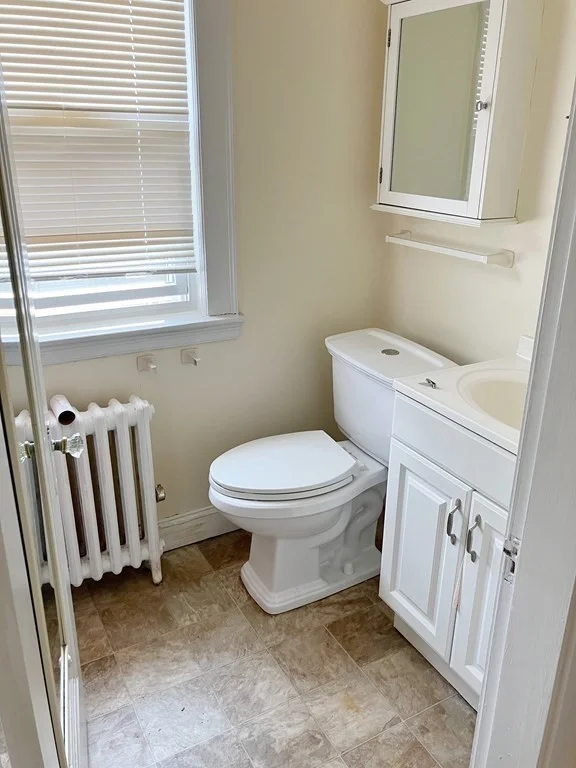 2 bed, 1 bath apartment for rent at 175 Putnam Unit 2L, Quincy — photo 11 of 14