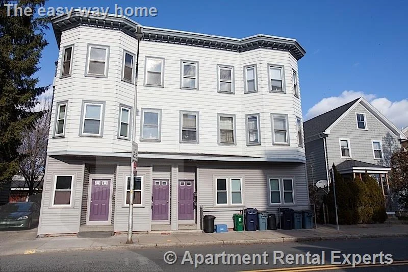Studio bed, 1 bath apartment for rent at 175 Rindge Ave Unit 1LF, Porter Square — photo 10 of 10