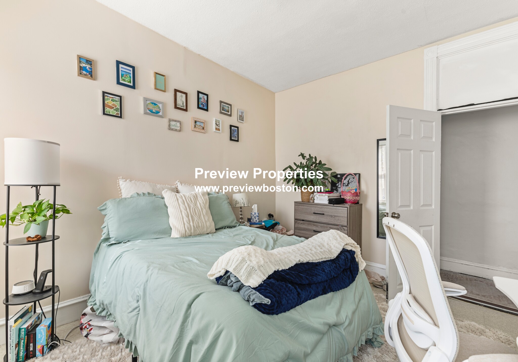 5 bed, 1 bath apartment for rent at 175 River St Unit 3P, Riverside — photo 12 of 17