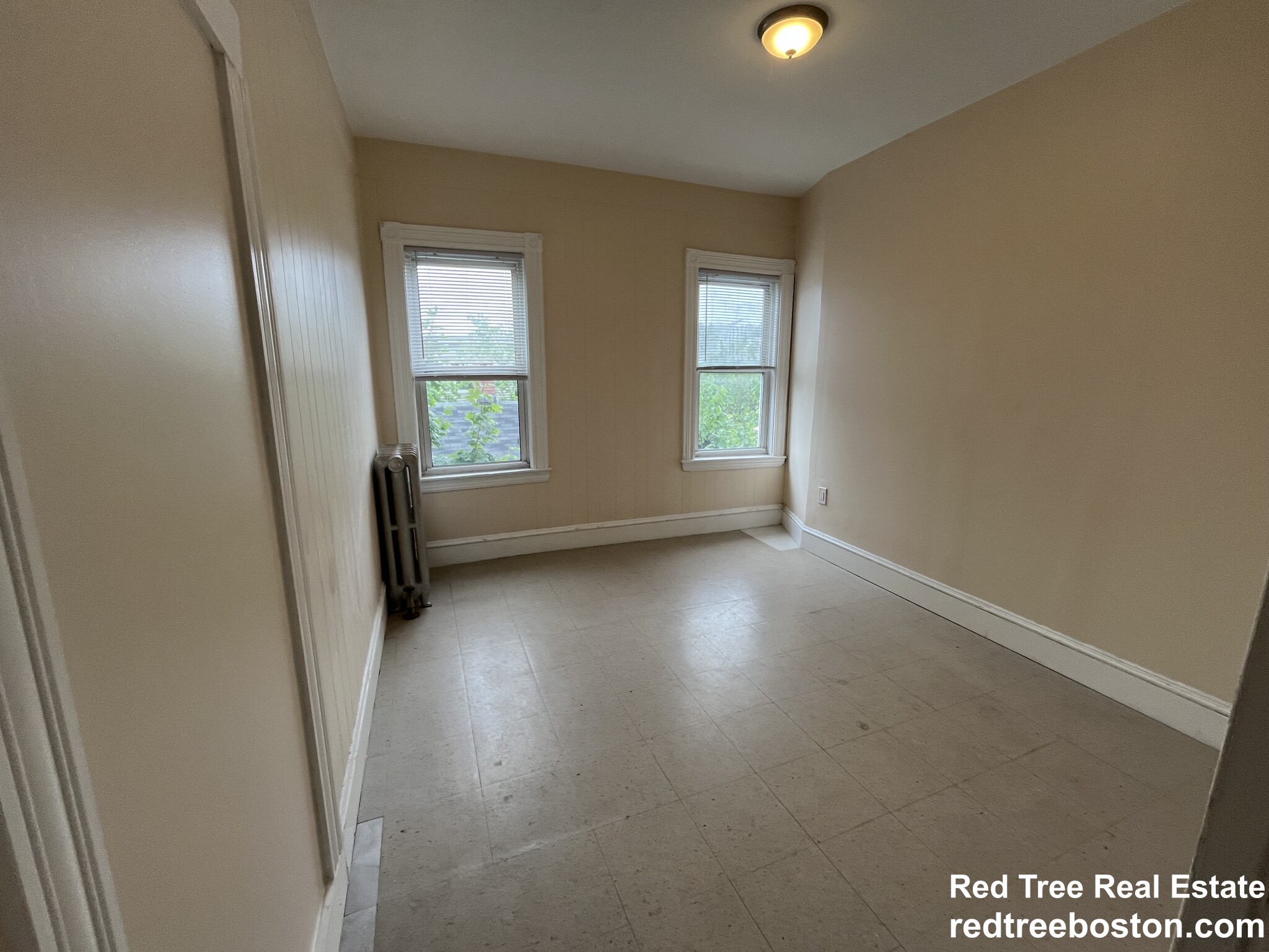 4 bed, 1.5 bath apartment for rent at 175 River Unit 3, Cambridgeport — photo 5 of 21