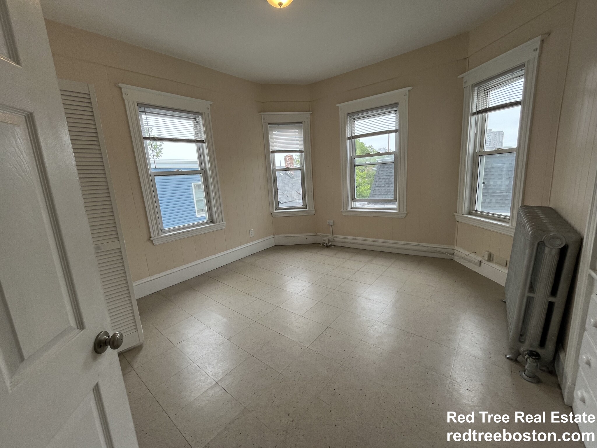 4 bed, 1.5 bath apartment for rent at 175 River Unit 3, Cambridgeport — photo 6 of 21