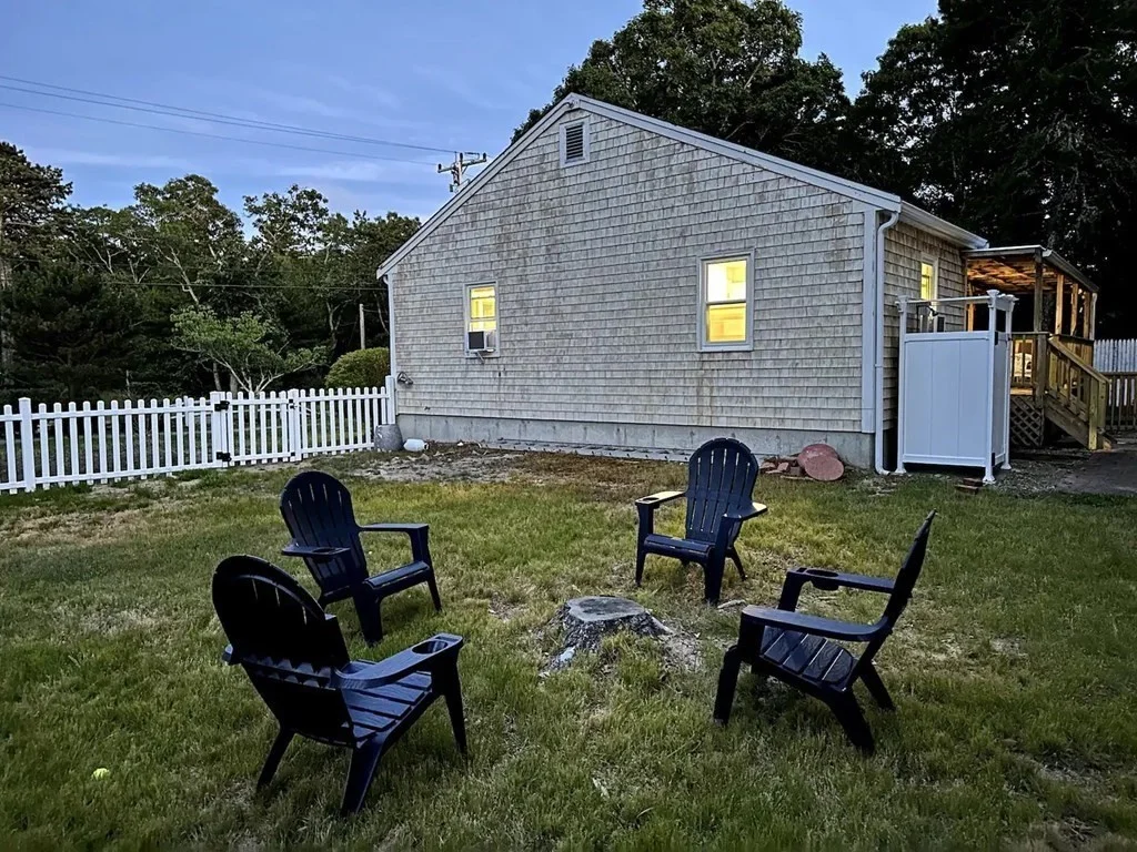 2 bed, 1 bath apartment for rent at 175 Sam Ryder Rd, Chatham — photo 17 of 17