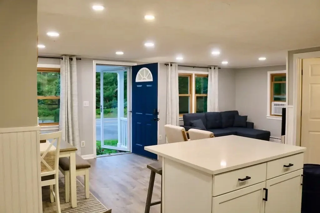 2 bed, 1 bath apartment for rent at 175 Sam Ryder Rd, Chatham — photo 7 of 17