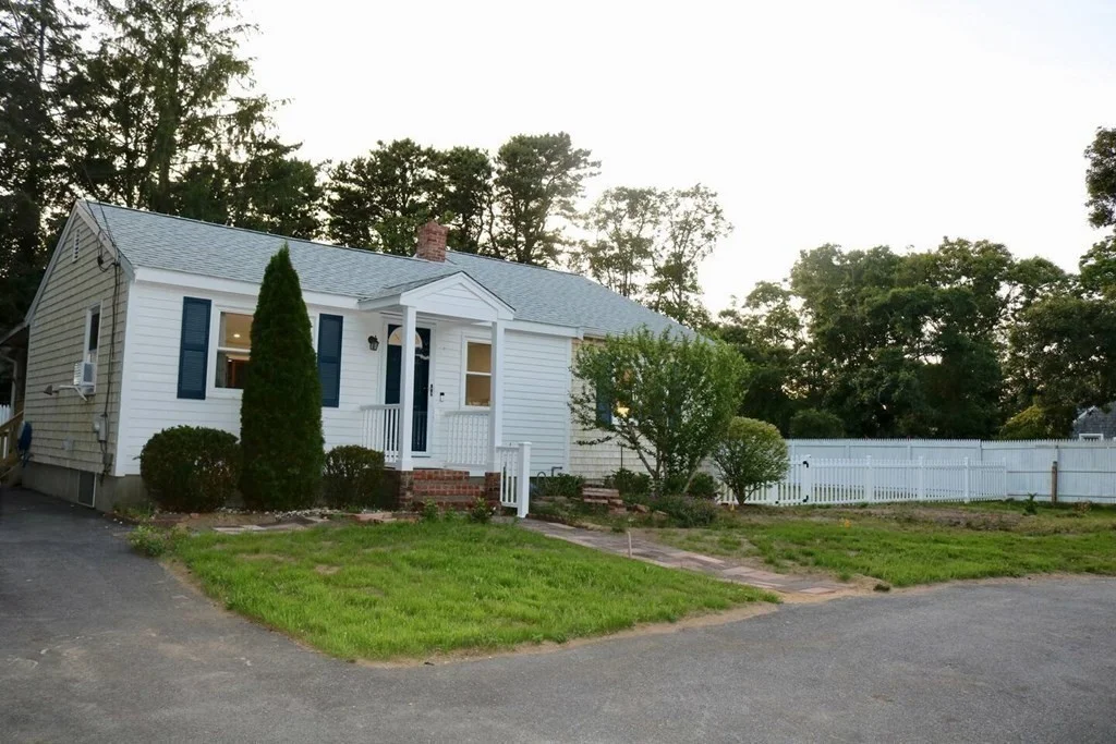 2 bed, 1 bath apartment for rent at 175 Sam Ryder Rd, Chatham — photo 3 of 17