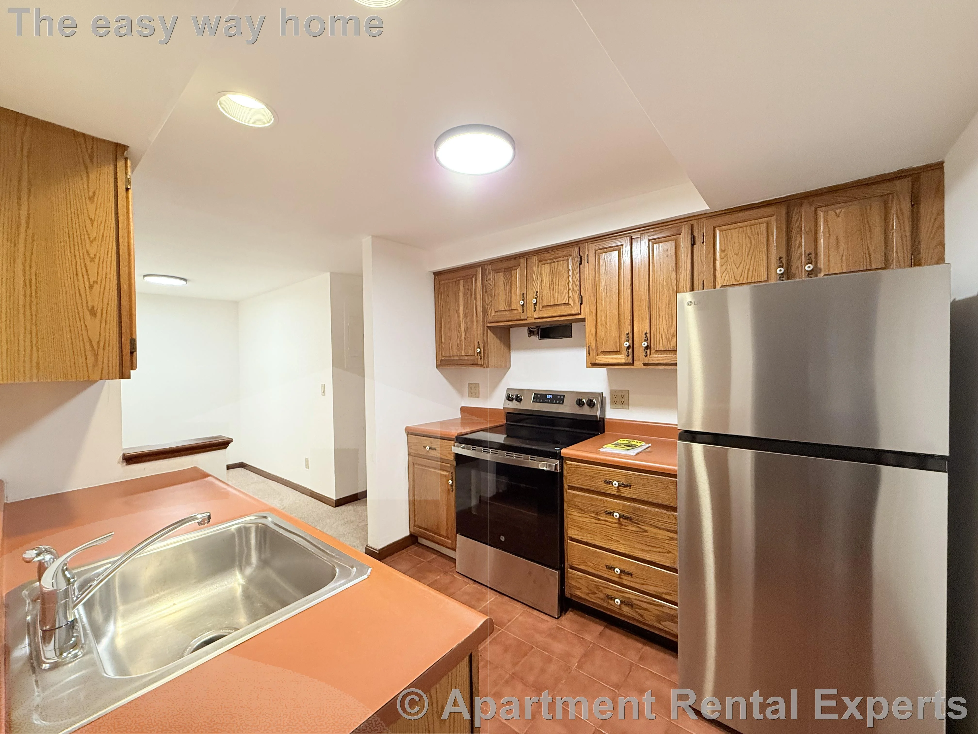 2 bed, 1 bath apartment for rent at 175 Summer St Unit 2, Spring Hill — photo 4 of 14