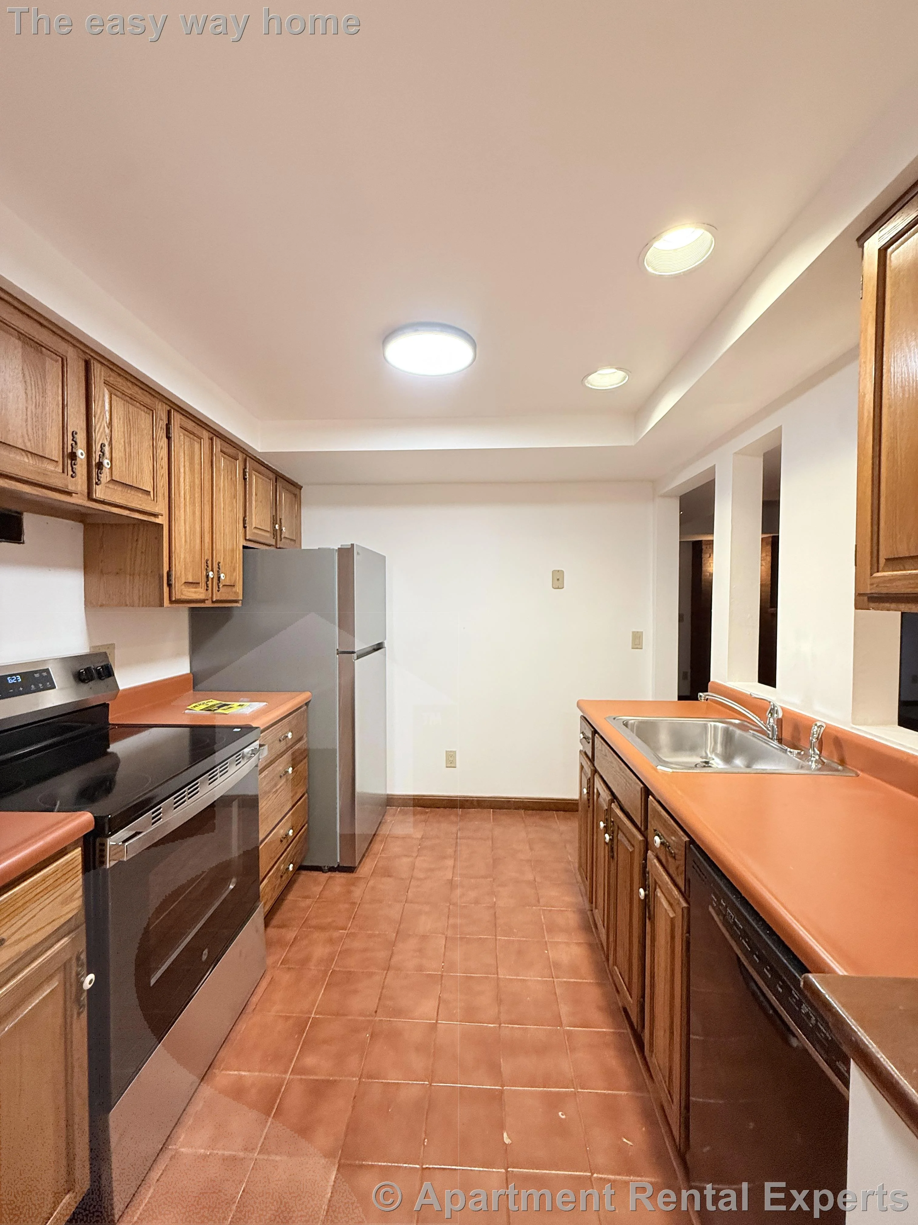 2 bed, 1 bath apartment for rent at 175 Summer St Unit 2, Spring Hill — photo 9 of 14