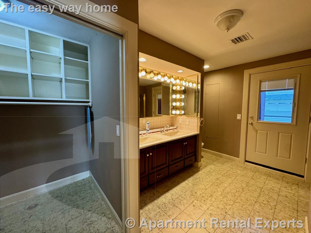 1 bed, 1 bath apartment for rent at 175 Summer St Unit 5, Spring Hill — photo 10 of 12